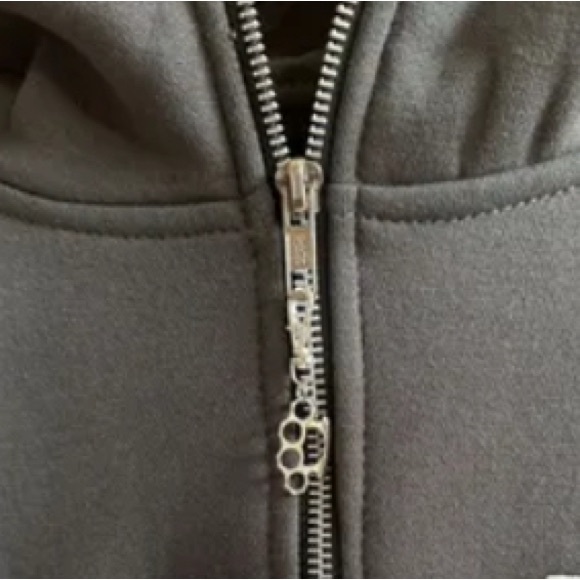 Silver Gun and Brass Knuckles Charms - Picture 5 of 7